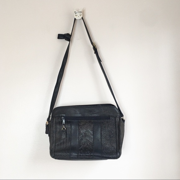 Vintage Inspired Embossed Leather Cross Body Bag Black One Size - Picture 4 of 14